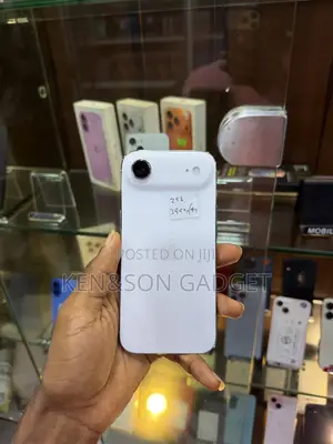 Apple iPhone Air 256GB Fari (Na Amfani)