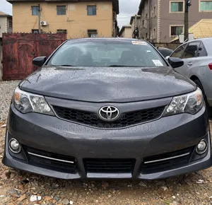 2014 Toyota Camry SE 3.5L V6 Foreign Used