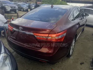 2014 Toyota Avalon Limited Maroon