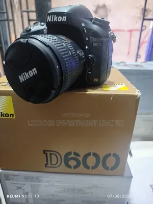 Nikon D600 DSLR Camera