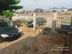 Filin Kasuwanci Don Siyarwa - Hanyar Ibadan-Lagos, Obafemi-Owode