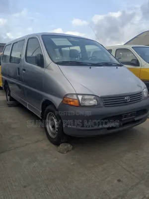 2004 Toyota HiAce/TownAce Bus - Silver