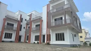 Sabon Gine-gine 5-Bedroom Duplex don Hayarwa a Jahi, Abuja