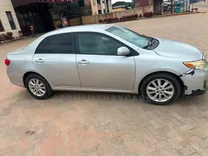 Toyota Corolla 2010 Silver - Sayarwa Mai Gaggawa