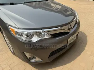 Toyota Camry 2014 Gray