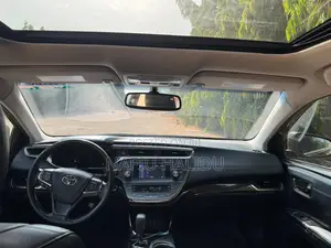 Toyota Avalon 2015 Maroon XLE