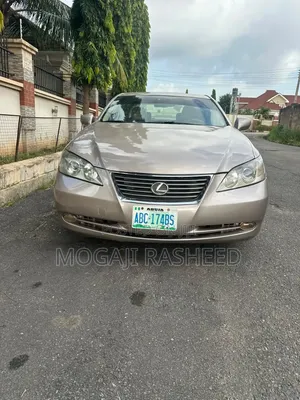 Lexus ES 350 2009 Gold