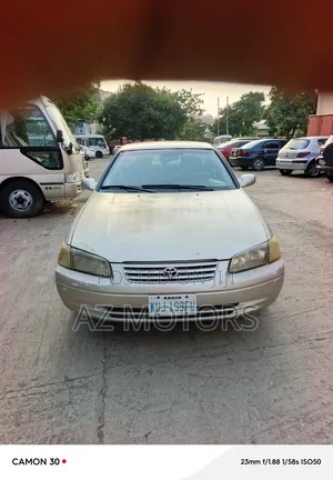 2000 Toyota Camry CE Sedan
