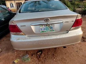 Toyota Camry 2004 Silver V6