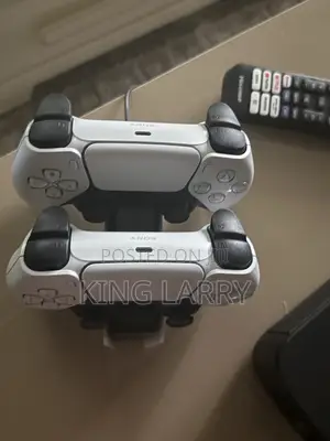 PlayStation 5 Digital Edition - An Siyarwa Daga UK