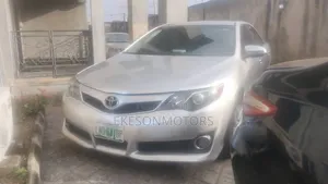 2013 Toyota Camry SE Silver