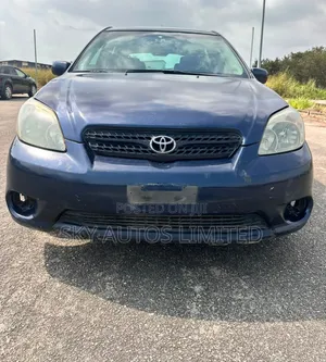 Toyota Matrix Hatchback AWD ta 2006