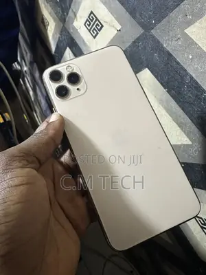Apple iPhone 11 Pro Max 64GB Gold