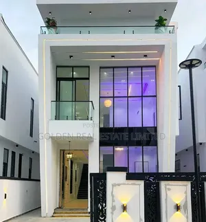 5-Bedroom Duplex don siyarwa a Lekki Phase 1
