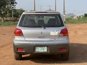 Mitsubishi Outlander 2.4 SUV 2003 Silver
