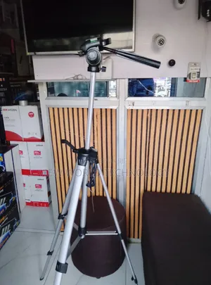 Weifeng Video Camera Stand (Brand New)