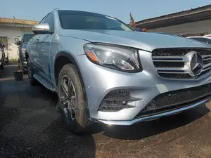 2017 Mercedes-Benz GLC-Class Blue