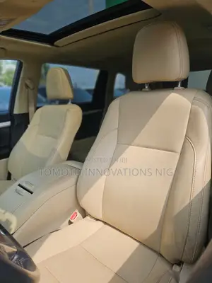 2016 Toyota Highlander XLE V6 4x4 SUV