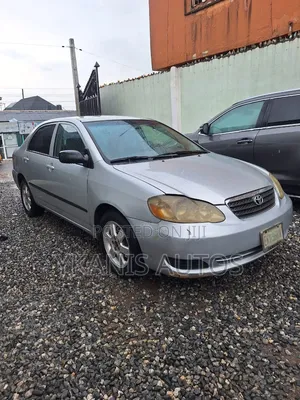Toyota Corolla LE 2005 Silver