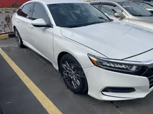 Honda Accord 2019 Fari