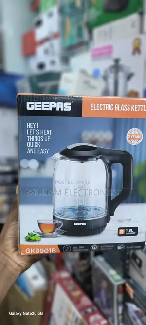 Geepas Electric Glass Kettle 1.8L