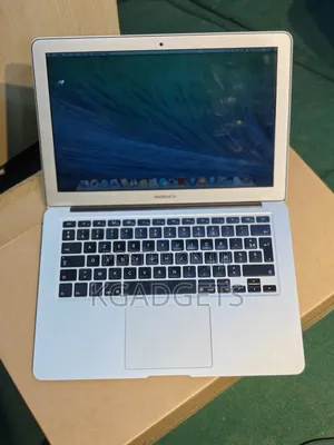 Apple MacBook Air 2015 Core i5 4GB RAM 128GB SSD