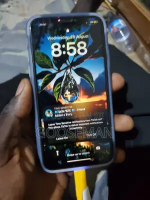 Apple iPhone X 64GB Black