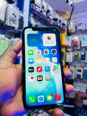 Apple iPhone 11 64GB Black
