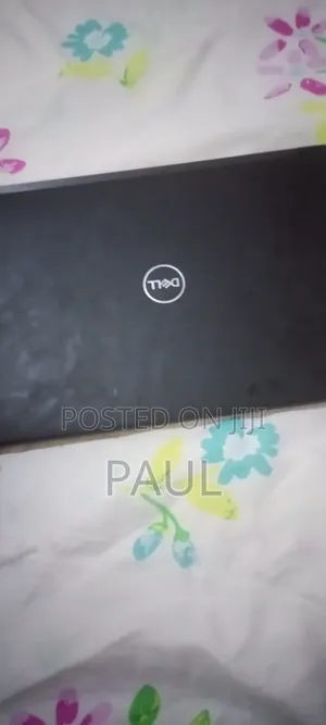 Dell Latitude 7290 Laptop - 8GB RAM, 256GB SSD