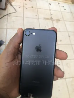 Apple iPhone 7 32GB Black