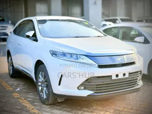 Toyota Harrier 2.0 SUV 2018 White