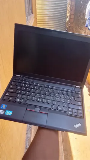 Lenovo ThinkPad X230 Laptop - 4GB RAM, 320GB HDD