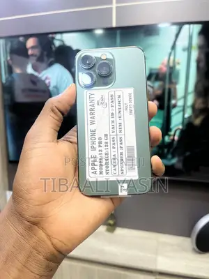 Apple iPhone 13 128GB Green
