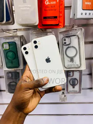 Apple iPhone 11 128GB White