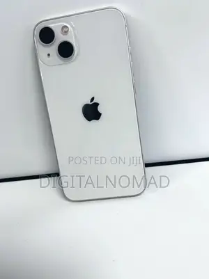 Apple iPhone 13 128GB White