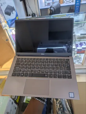 Dell Latitude 3301 Laptop - Intel Core i5, 8GB RAM, 256GB SSD
